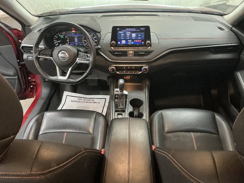 Used 2021 Nissan Altima 2.5 SR image 18