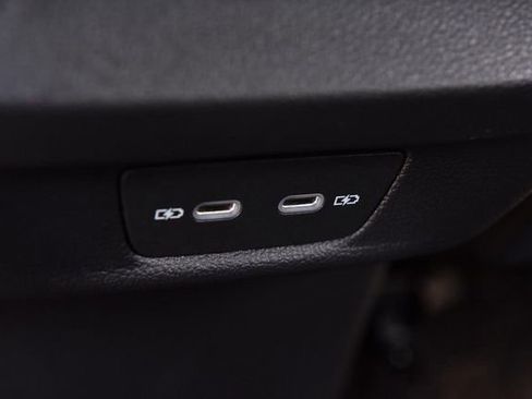 New 2026 Volkswagen Tiguan SE R-Line image 24