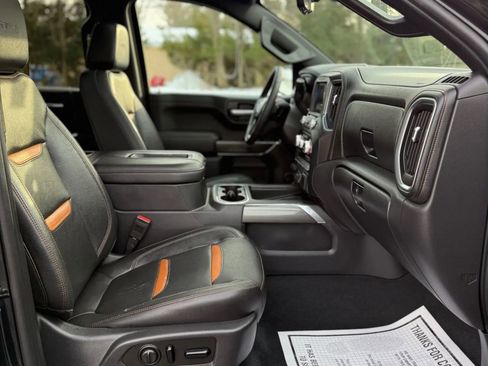 Used 2019 GMC Sierra 1500 AT4 w/ AT4 Premium Package image 16