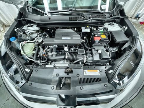 Used 2020 Honda CR-V Touring image 11
