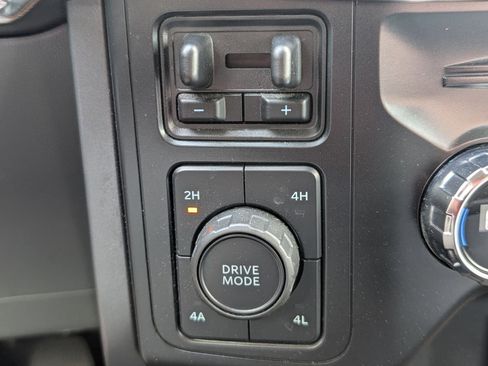 Used 2021 Ford F150 Lariat w/ Equipment Group 501A Mid AWD/4WD image 23