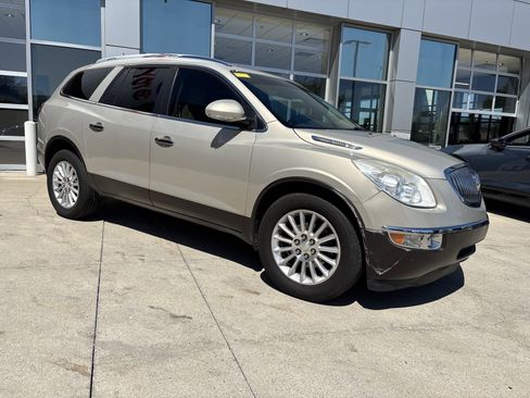 Used 2012 Buick Enclave Leather w/ LPO, Cargo Convenience Pkg image 2