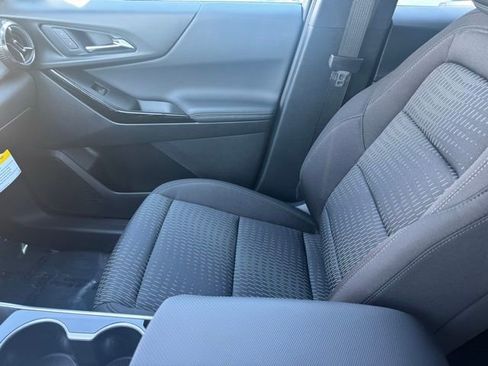 New 2026 Chevrolet Equinox LT AWD/4WD image 24