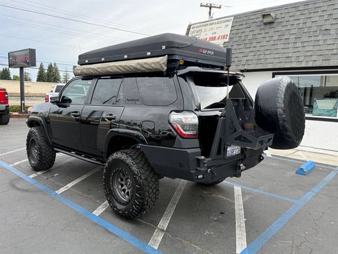 Used 2018 Toyota 4Runner TRD Pro AWD/4WD image 7
