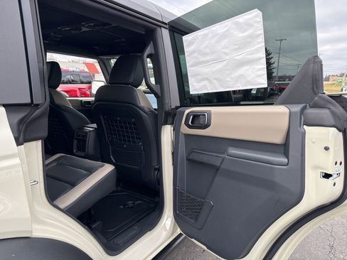 New 2025 Ford Bronco Big Bend w/ Black Diamond Package image 31