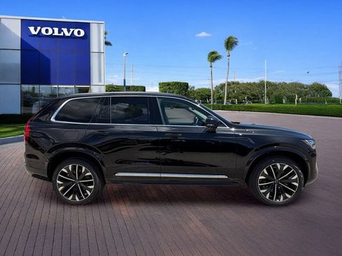 New 2026 Volvo XC90 B6 Plus w/ Protection Package Premier AWD/4WD image 8