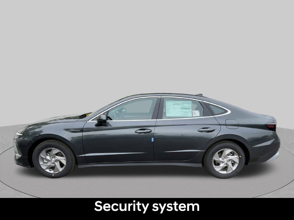 Used 2026 Hyundai Sonata SE FWD image 15