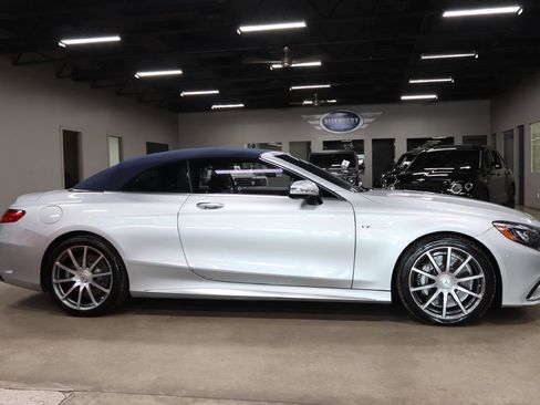 Used 2017 Mercedes-Benz S 63 AMG 4MATIC Cabriolet image 11
