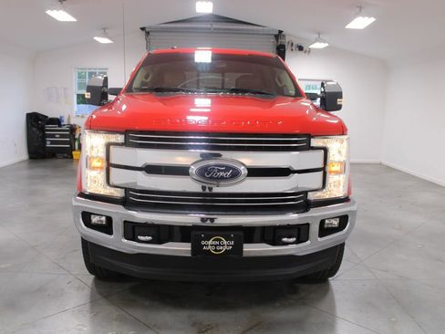 Used 2018 Ford F250 Lariat w/ Chrome Package AWD/4WD image 3