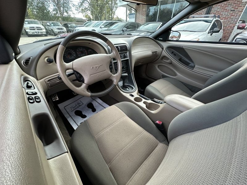 Used 2004 Ford Mustang Coupe RWD image 20