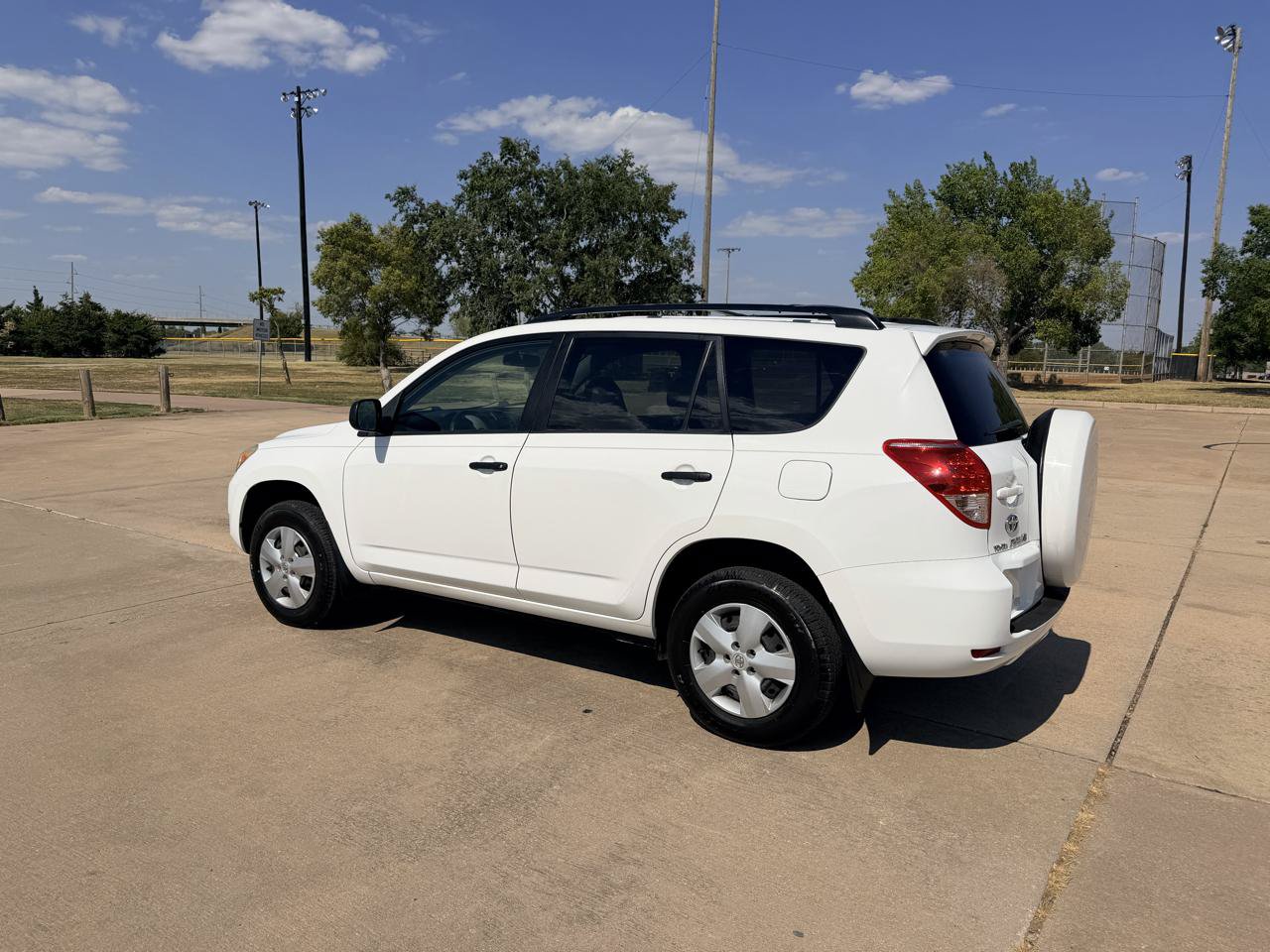 Used 2007 Toyota RAV4 2WD image 6