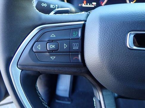 New 2026 Jeep Grand Cherokee Altitude image 15