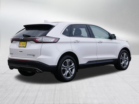 Used 2017 Ford Edge Titanium w/ Equipment Group 301A AWD/4WD image 7