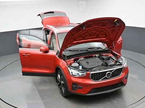 Used 2023 Volvo XC40 B5 Ultimate w/ Climate Package AWD/4WD image 50
