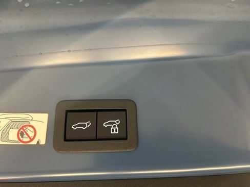 New 2026 Toyota Corolla Cross XLE image 18