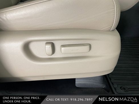 Used 2017 Honda Pilot Touring image 53