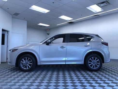 Used 2025 MAZDA CX-5 AWD 2.5 S w/ Preferred Package image 12