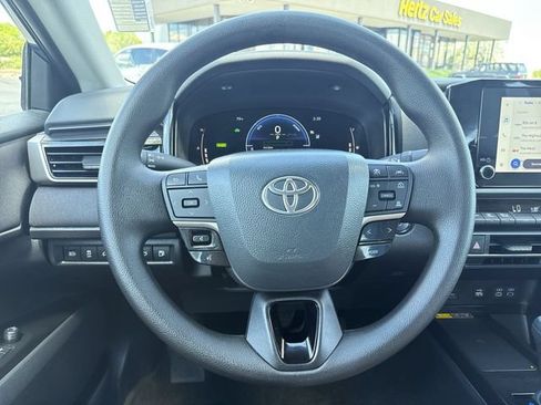 Used 2026 Toyota Camry LE FWD image 14