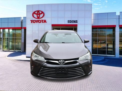 Used 2016 Toyota Camry XLE FWD image 11