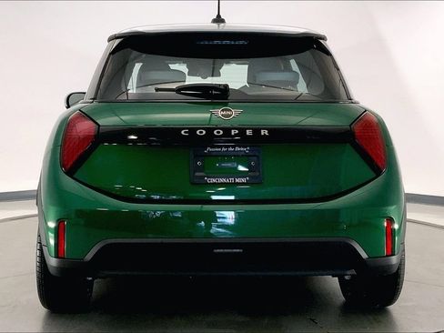 New 2026 MINI Cooper 2-Door Hardtop FWD image 3