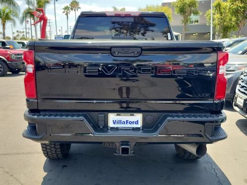 Used 2022 Chevrolet Silverado 2500 LTZ w/ LTZ Plus Package AWD/4WD image 28