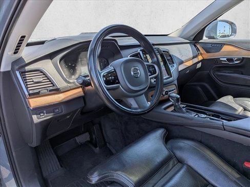Used 2020 Volvo XC90 T6 Inscription w/ Advanced Package AWD/4WD image 10