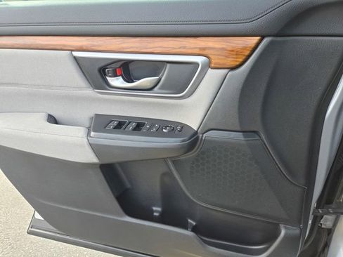 Used 2017 Honda CR-V EX image 15
