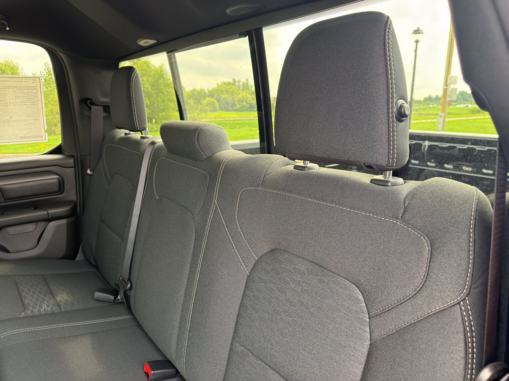 New 2026 RAM 1500 Express AWD/4WD image 33