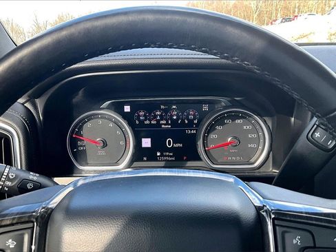 Used 2019 Chevrolet Silverado 1500 High Country image 19