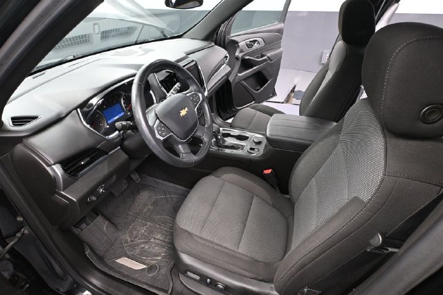 Used 2023 Chevrolet Traverse LT w/ LPO, Floor Liner Package AWD/4WD image 17