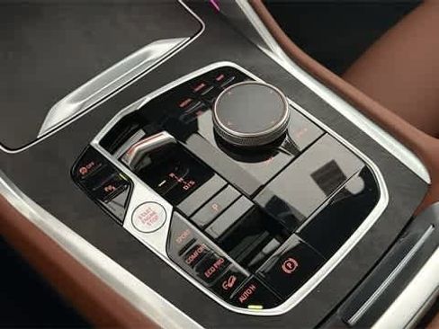 Used 2026 BMW X6 xDrive40i image 23