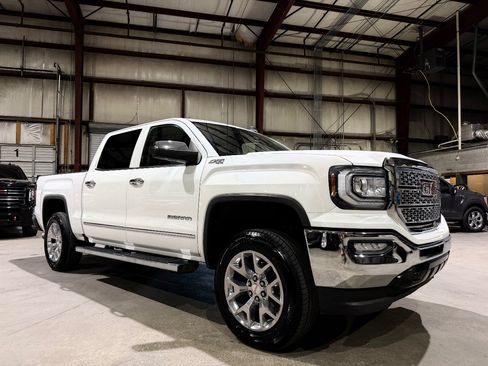 Used 2018 GMC Sierra 1500 SLT w/ SLT Premium Package AWD/4WD image 1