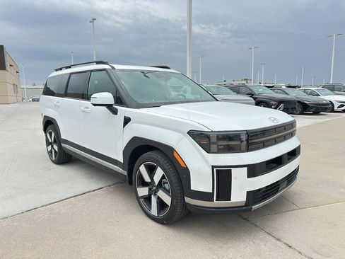 New 2025 Hyundai Santa Fe Limited image 2