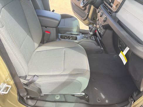 New 2026 Jeep Wrangler Unlimited Sport AWD/4WD image 19