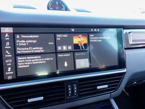 Used 2019 Porsche Cayenne image 17