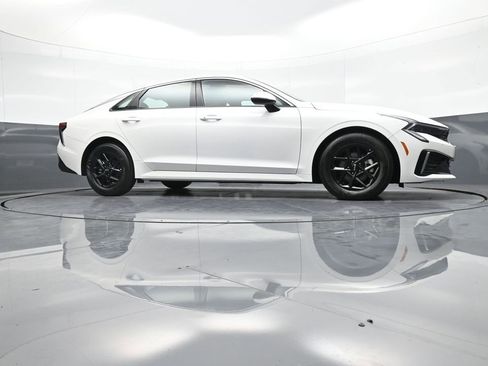 Certified 2025 Kia K5 LXS image 27