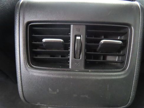 Used 2018 Honda Accord Touring image 35