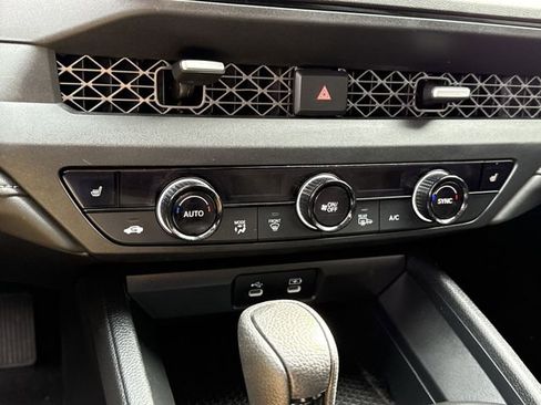 Used 2025 Honda Accord SE image 22