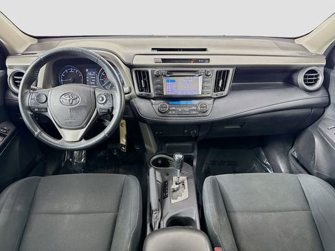 Used 2018 Toyota RAV4 XLE image 24