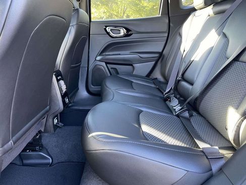 New 2026 Jeep Compass Latitude AWD/4WD image 28