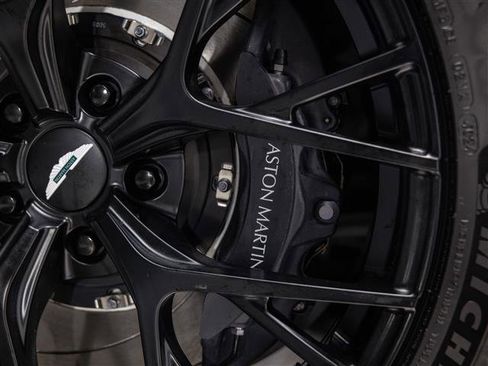 Used 2026 Aston Martin DB12 Convertible image 39