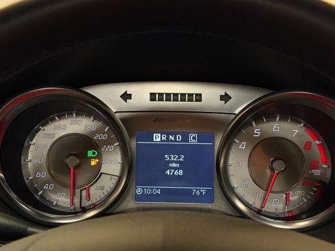 Used 2011 Mercedes-Benz SLS AMG Coupe image 17