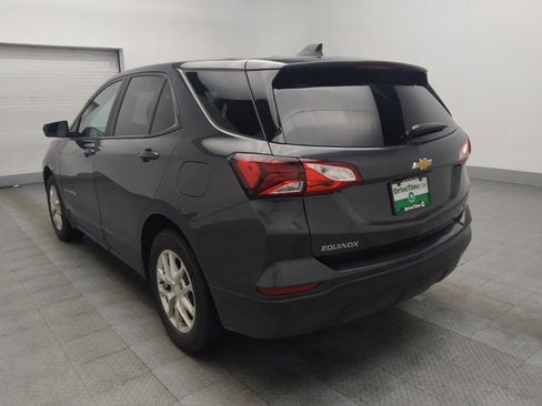 Used 2022 Chevrolet Equinox LS w/ LS Convenience Package image 5