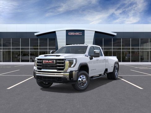 New 2026 GMC Sierra 3500 SLT w/ SLT Premium Package image 9