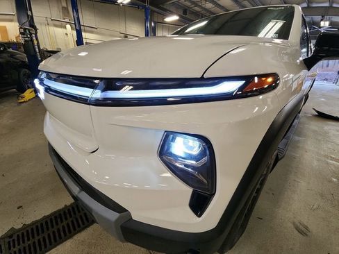 New 2026 Chevrolet Silverado EV LT image 29