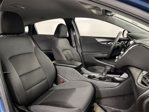 Used 2024 Chevrolet Malibu LT image 23