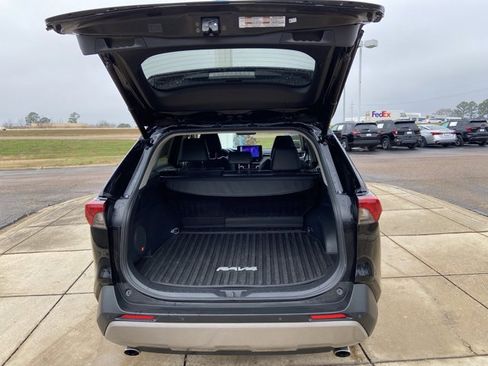 Used 2023 Toyota RAV4 Limited image 25