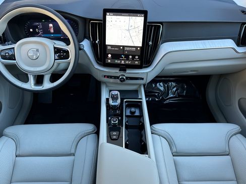 New 2026 Volvo XC60 B5 Ultra w/ Climate Package AWD/4WD image 10