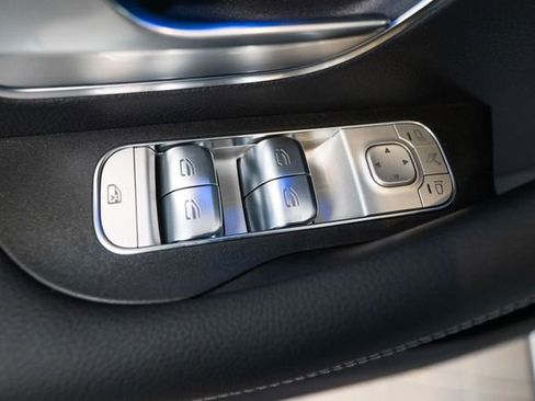 New 2026 Mercedes-Benz GLS 450 4MATIC image 19