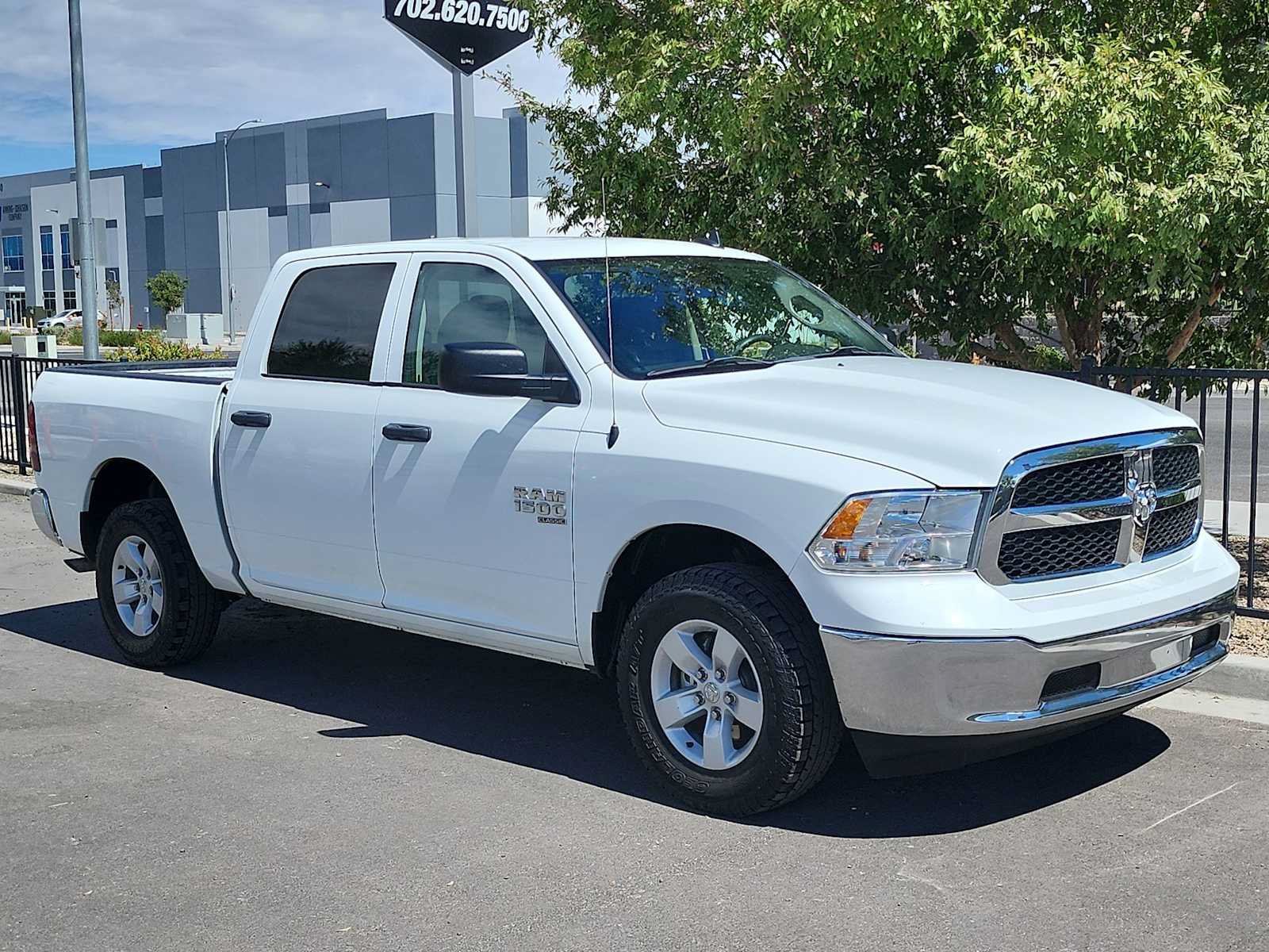 Used 2023 RAM 1500 Classic SLT w/ Electronics Group AWD/4WD image 2